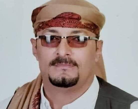 تقوله انا يتيم يتزوجك
تقوله انا مريض يتزوجك
تشكي له الحال يتزوجك
ماعندك ايجار بيت ولا سكن يتزوجك