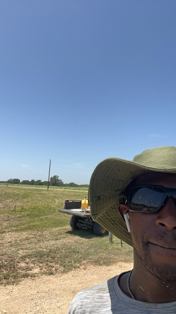 Asims_14's tweet image. 🎇😁