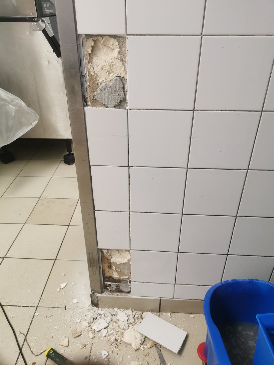 ProFinishHS's tweet image. TILLING SERVICES

#capetown #proFinish #handyman #painting #cleaning #homemaintenance