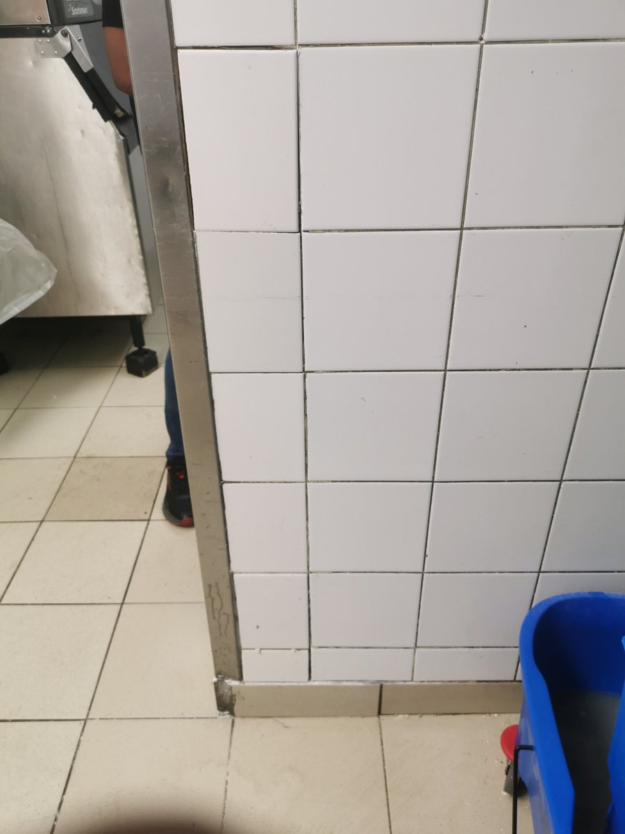 ProFinishHS's tweet image. TILLING SERVICES

#capetown #proFinish #handyman #painting #cleaning #homemaintenance