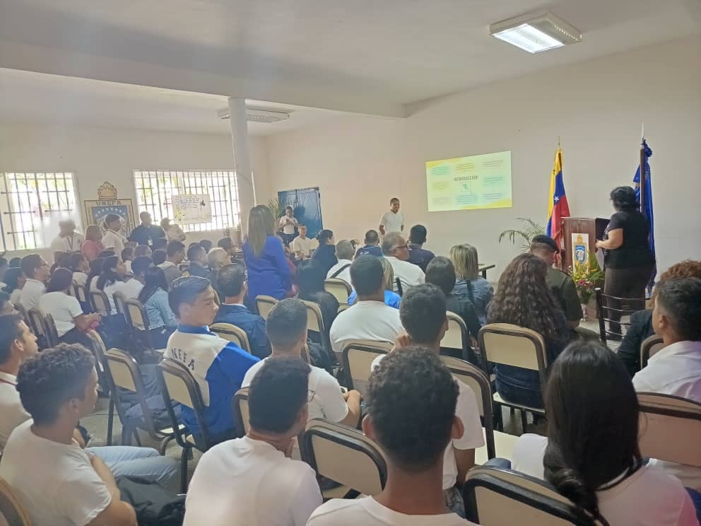 Infocentro Brisas del Terminal YARACUY tweet media