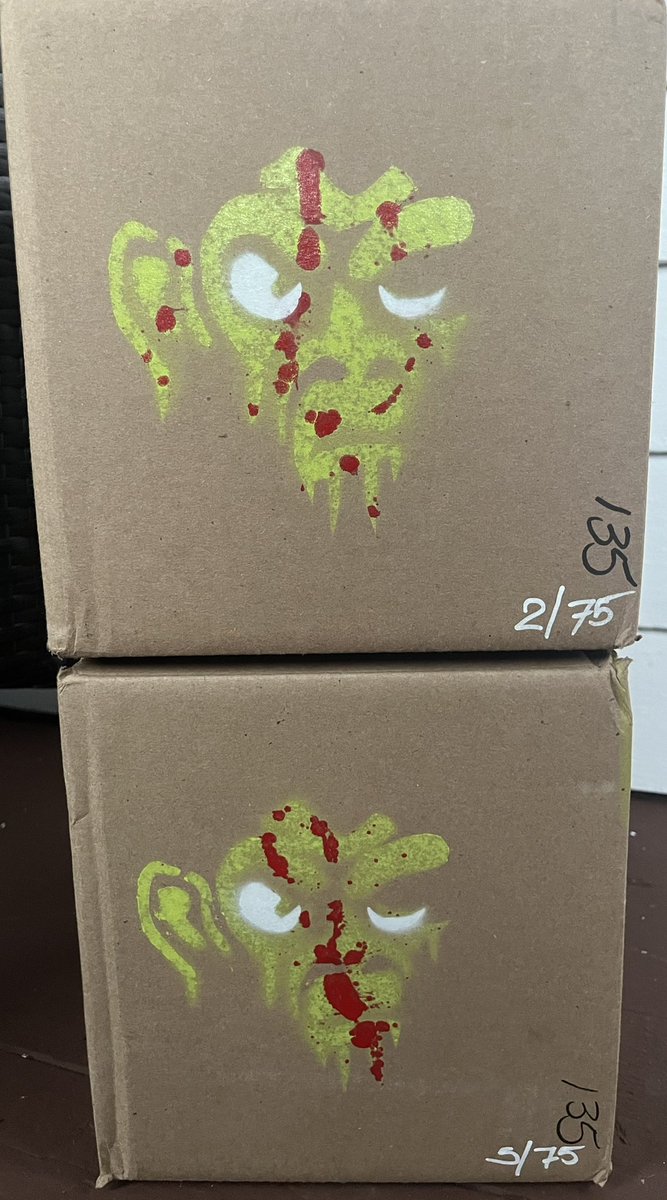 Krt0422's tweet photo. Dear Journal, finally got my second box! π¦ so pumped to rock the Merch!
@btcmonkies #DearJournal https://t.co/yoePqE6CZw