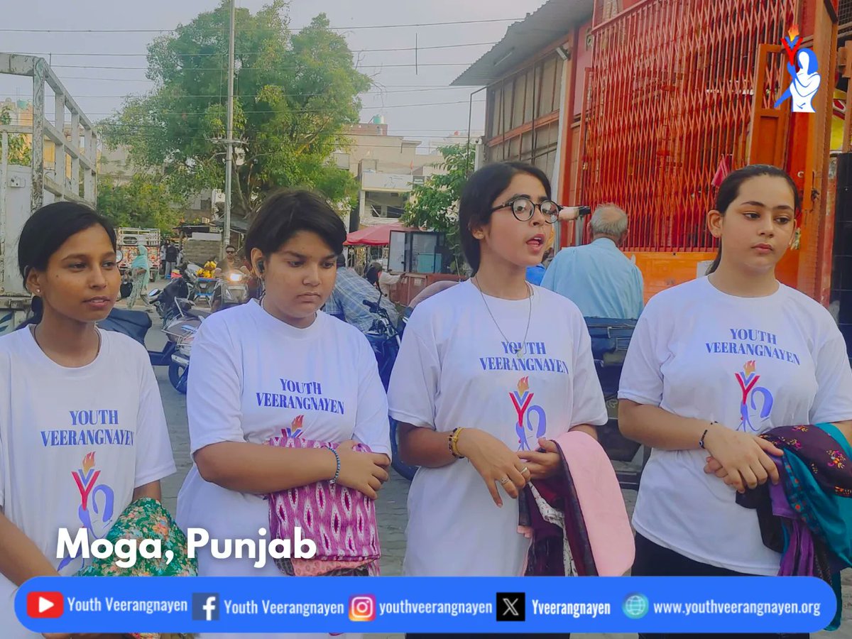 Yveerangnayen's tweet photo. Youth Veerangnayen championed sustainable living by distributing cloth bags in the local markets of Moga.
#InternationalPlasticBagFreeDay 
#PlasticBagFreeDay 
#SayNoToPlasticBags 
#ClothBags 
#ReusableBags https://t.co/Bfti4SQdnr