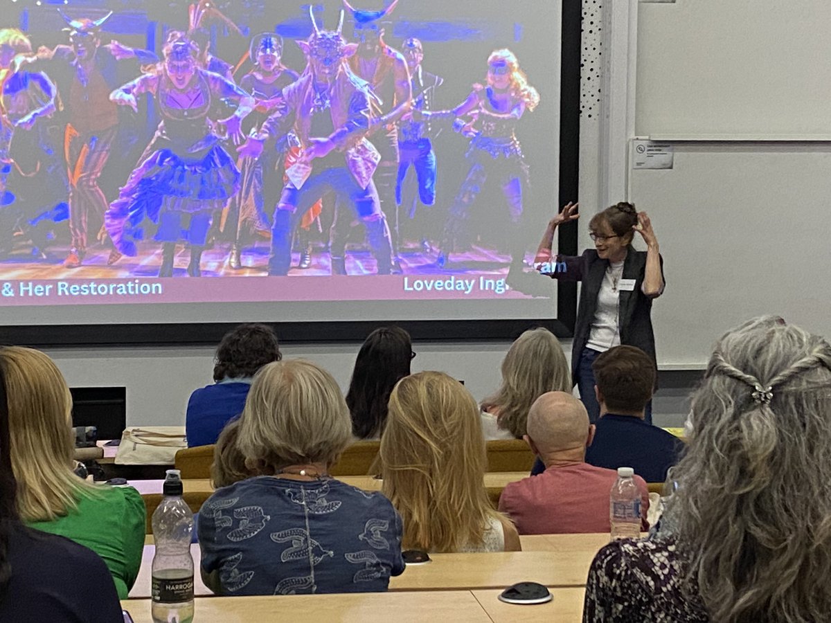 The main business of the conference closes with a plenary by Loveday Ingram, Director of <a href="/TheRSC/">The RSC</a>’s 2016 production of Behn’s The Rover, accompanied by compelling performances of Angellica Bianca and Willmore’s exchanges 🗡️🔫 #AphraConference (Westminster Abbey tomorrow!)