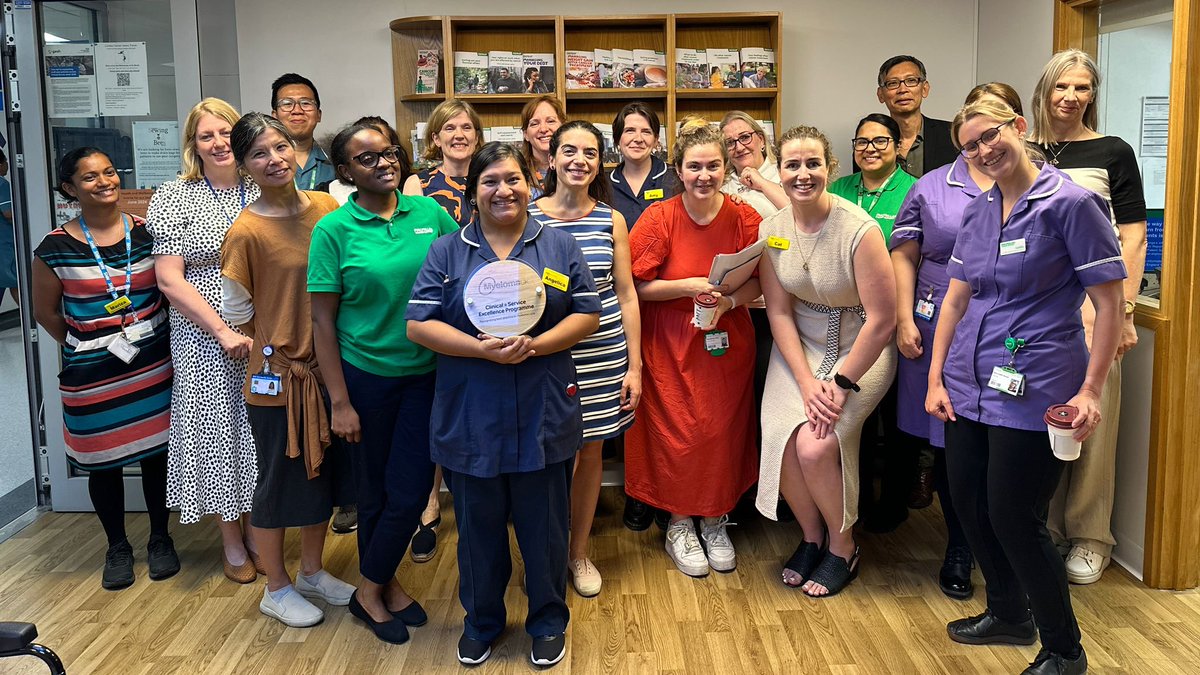 Congratulations to the team at St George's Hospital @StGeorgesTrust who were presented with the Myeloma UK Clinical Service Excellence (CSEP) award today! 🧡