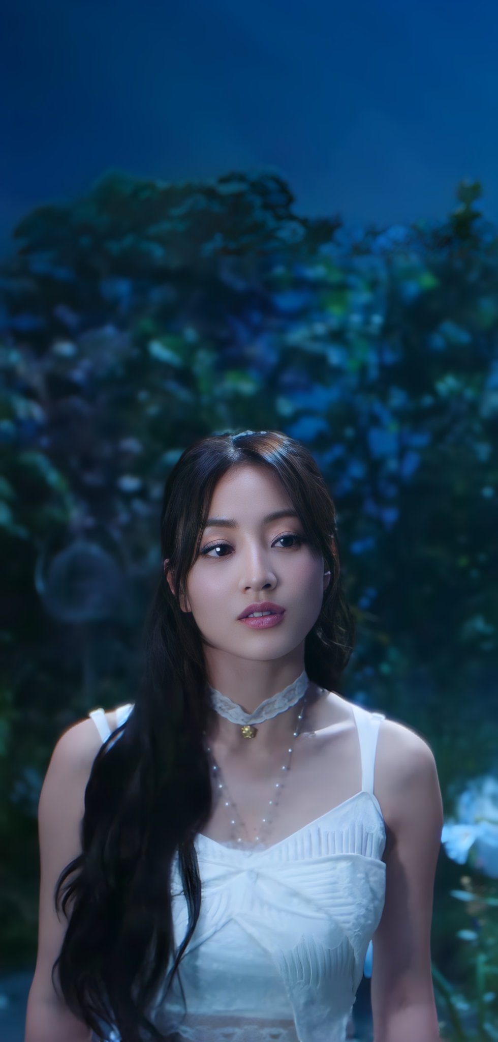 TWICE DIVE　ジヒョ TWICE『DIVE』MV Teaser -JIHYO- - YouTube