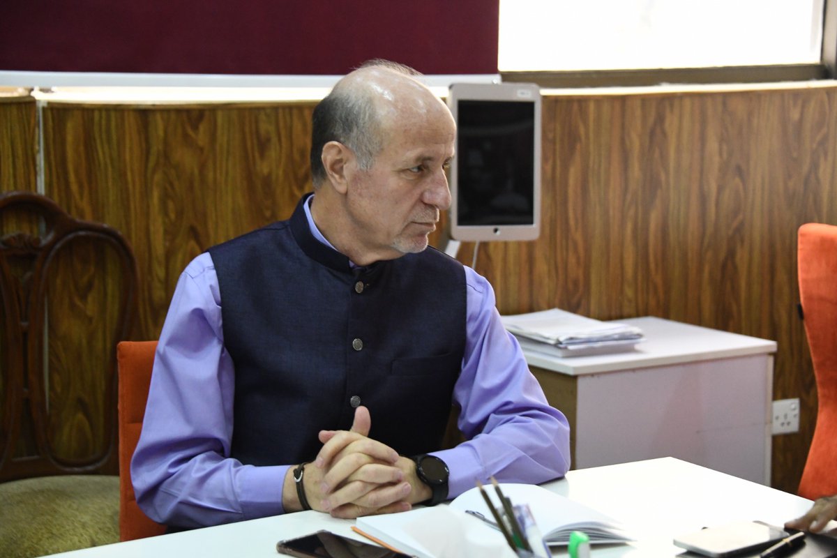 Today - Dr. <a href="/ShabanehLuay/">Dr. Luay Shabaneh</a>, Country Representative called on the Convener to discuss how the impact of efficient #population management can directly contribute to achieving SDGs! 
Both parties agreed on constructive collaborations to accelerate the progress to achieve #SDGs.