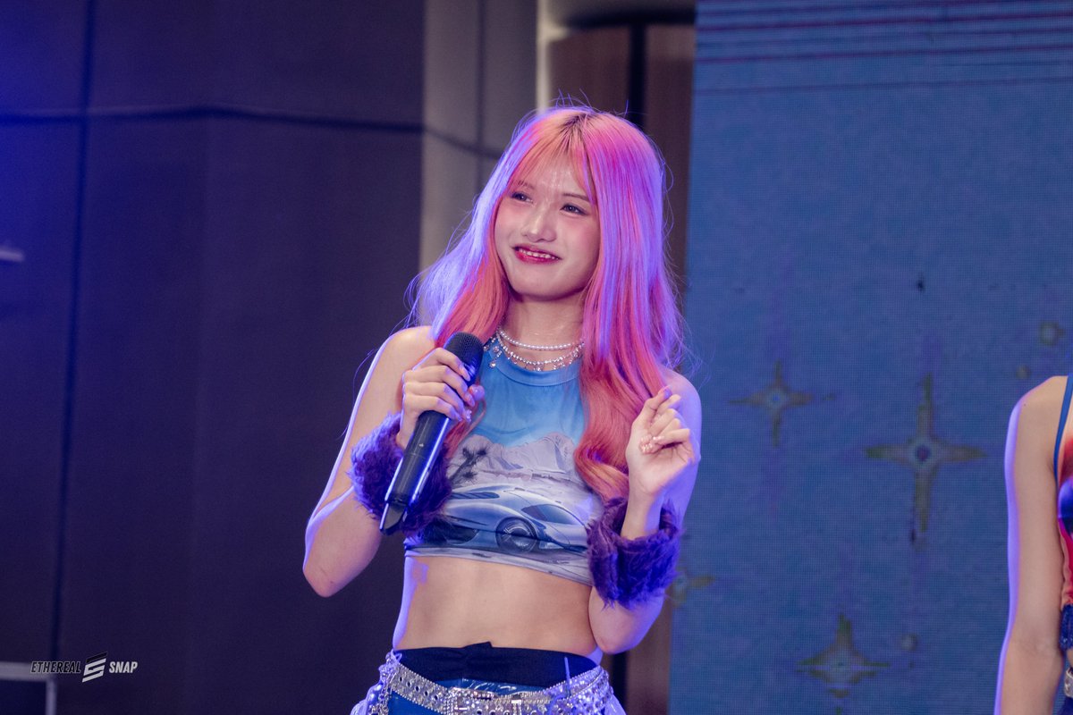 EtherealSnap's tweet photo. [240628] KAIA Angela
⌜ Fête de la Musique PH ⌟

MUSIQUE KAIA 
#KAIA #MusiqueKAIA #FetePH30
#FetedelaMusique #WorldMusicDay #KAIA_ANGELA https://t.co/Z6EqeP7okg