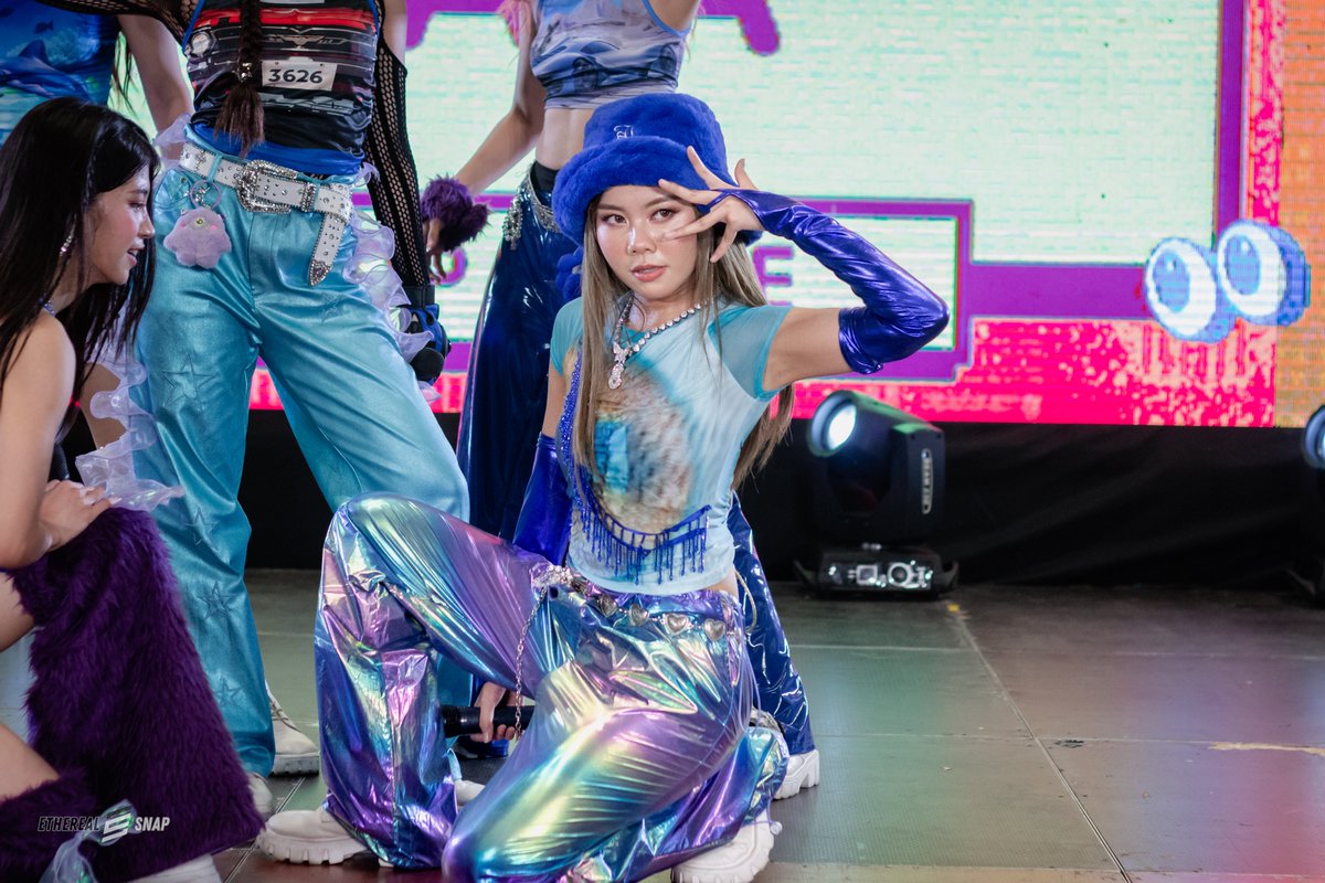 EtherealSnap's tweet photo. [240628] KAIA Sophia
⌜ Fête de la Musique PH ⌟

MUSIQUE KAIA 
#KAIA #MusiqueKAIA #FetePH30
#FetedelaMusique #WorldMusicDay #KAIA_SOPHIA https://t.co/H30YssLDiJ