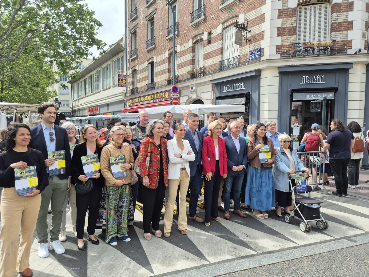 Ce matin au marché d’Asnières avec <a href="/thomaslam92/">Thomas Lam</a>, un élu très engagé pour sa ville et son territoire qui affrontera au second tour l’union de l’extrême gauche. 

La 2ème circonscription des Hauts-de-Seine peut rebasculer à droite. Il faut se mobiliser !