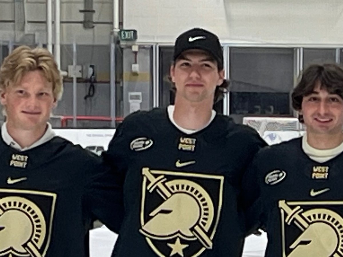As we celebrate the 4th of July, we want to give a 🫡 to BH’s Jake Peterson and Sam Groebner - who just reported to the Air Force Academy and Army - to play hockey and serve our country. We know these great young men will do both wonderfully! 👍🇺🇸