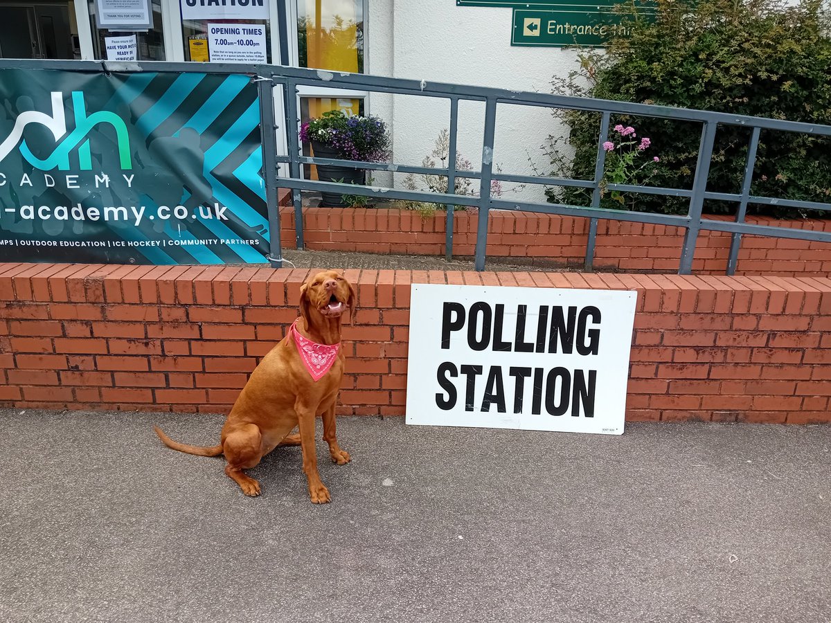 THE VIEW, Henley in Arden - Restaurant Reviews, Photos \u0026 Phone Number -  Tripadvisor, image size:1200x900