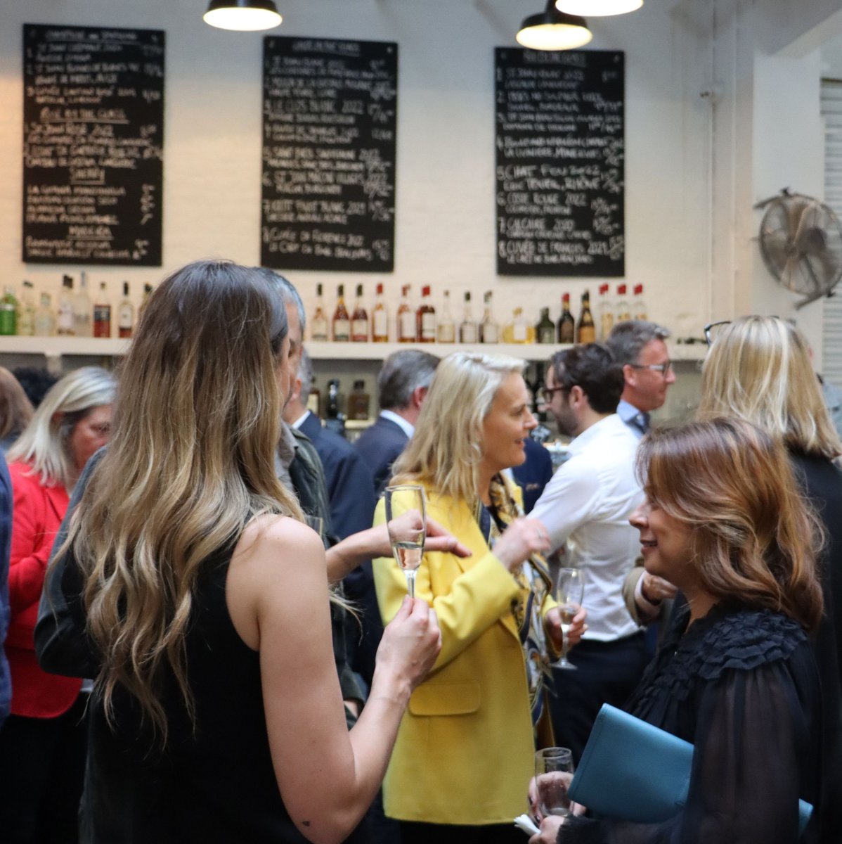 We're throwing it back to one of our favourite times of year, our annual La Paulée.🍷
⁠
Held at the wonderful St Johns, we feasted on tasty pies, oysters and some spectacular Burgundy generously bought along by our clients.⁠
⁠
#bordeauxindex #lapaulee #burgundy #burgundywine