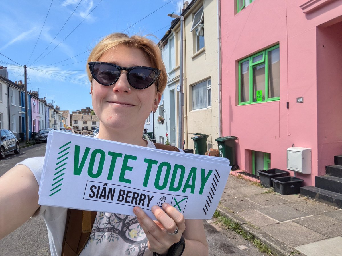 Lucy Pegg (@lucypegg_) on Twitter photo Today is a great day to vote <a href="/TheGreenParty/">The Green Party</a>
Very exciting to be getting out the vote for <a href="/sianberry/">Sian Berry</a> in Brighton today - she'll be a fantastic MP, speaking out locally and nationally for a fairer, greener world Today is a great day to vote <a href="/TheGreenParty/">The Green Party</a>
Very exciting to be getting out the vote for <a href="/sianberry/">Sian Berry</a> in Brighton today - she'll be a fantastic MP, speaking out locally and nationally for a fairer, greener world