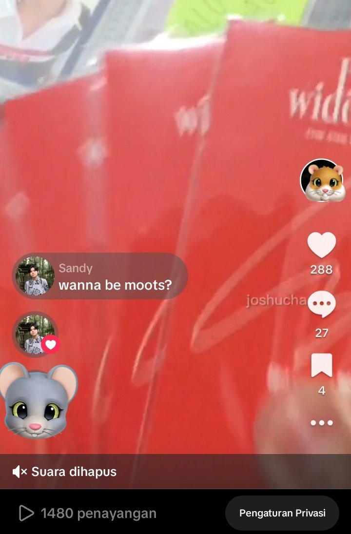 twodaysone's tweet image. this is how we met btw, FROM TIKTOK KRN AKU JUGA DLU HOBBY UNBOXING POCAS. (kaget gak klo jd aku ternyata orang dengan ipk 5, anak nus, sekarang seleb, pernah minta moots di tiktok)😭😭😭😭🫵🫵🫵