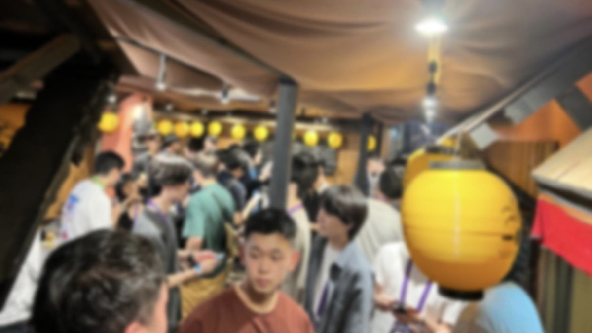 hktech94's tweet photo. たくさんの人に集まっていただきました!100人以上いた?という噂
#IVS #CxONight https://t.co/IXc3dlATci