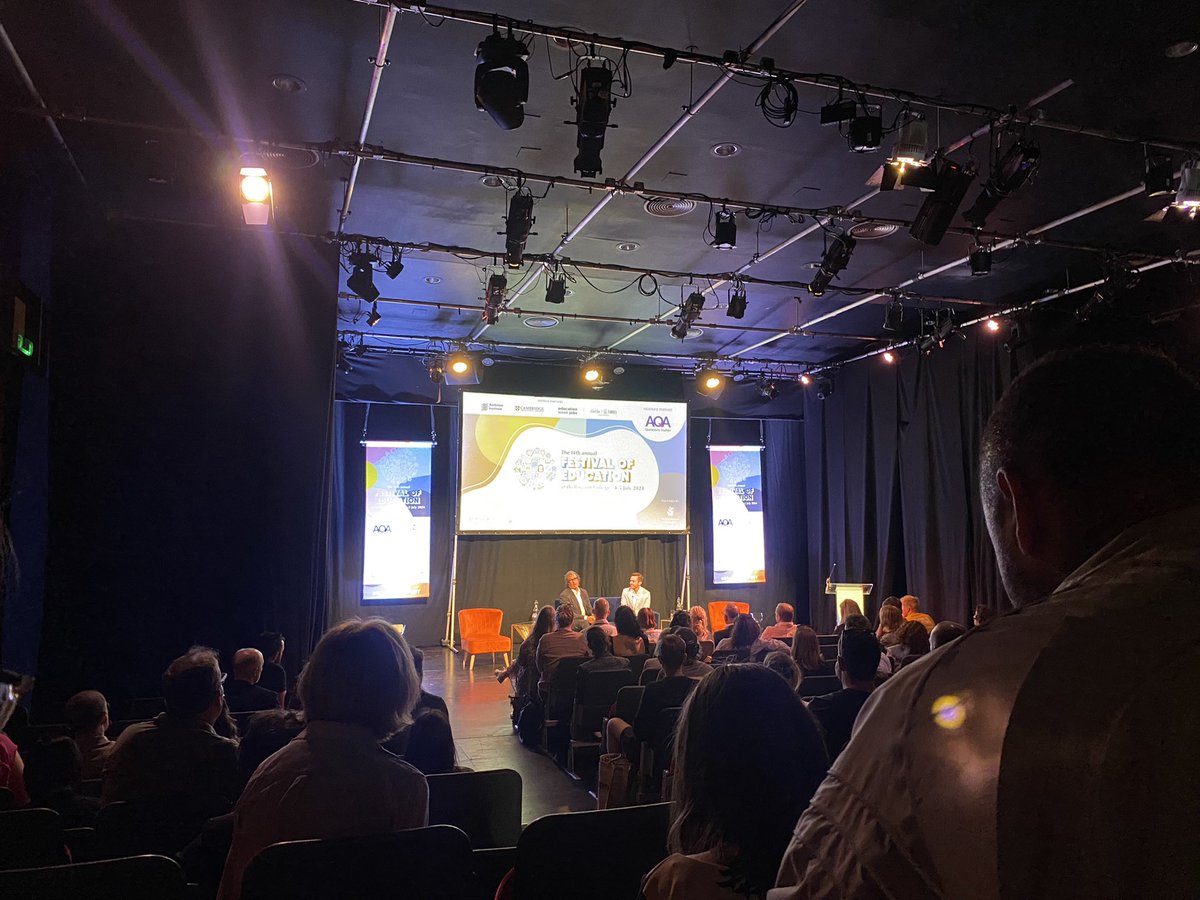 Mr Hewitt tweet media