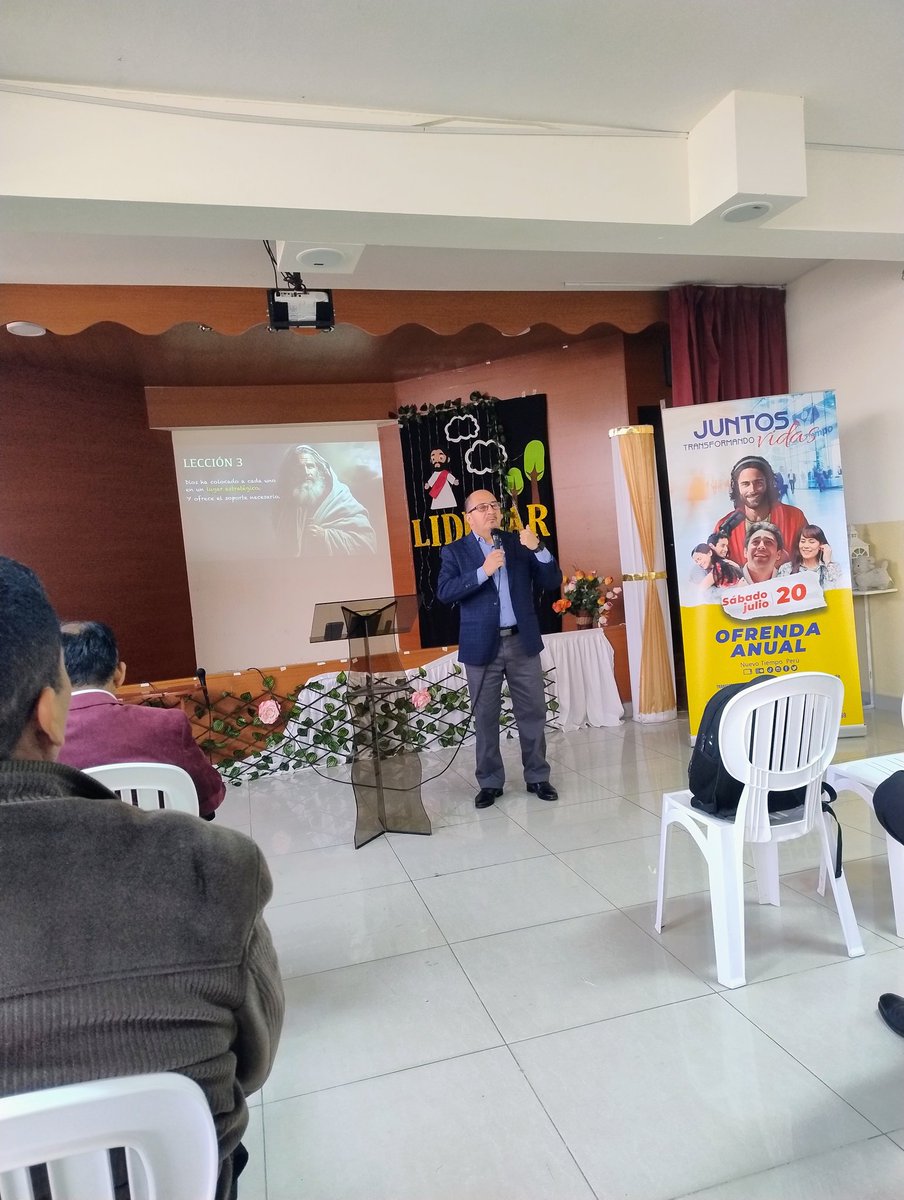 "Liderazgo sin Oración es fanatismo" Pr. <a href="/EDINSONVASQUEZ/">Edinson Vasquez</a>  Orando y luchando se conquistan las batallas exitosamente. 
#ReuniondePastoreszonatacna
<a href="/AdventistaAPSur/">Adventistas APSur</a>