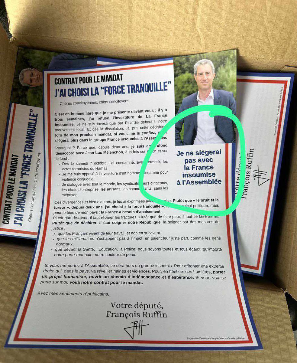 NicolasFramont's tweet photo. Un tract entièrement dédié à taper sur LFI et y exposer ses conflits perso - bien loin des problèmes quotidiens des gens dont il se prétend le défenseur. 
On a beau avoir flairé le revirement de Ruffin, ça fait mal au coeur de le voir embrasser pleinement le discours bourgeois. https://t.co/INOGdIHyxC