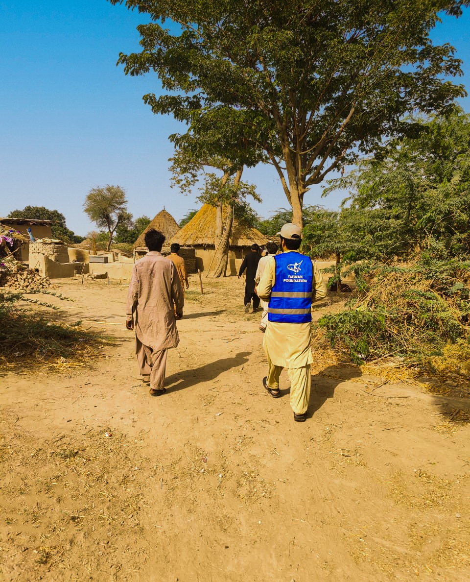 TABNAKfdn's tweet photo. Our team ensures the successful execution of every project. We visit the sites to verify they are deserving and, upon completion, we supervise to ensure everything runs smoothly. 
#tabnakfoundation #fosteringhumanity #waterforlife https://t.co/4WbPRqwoSn