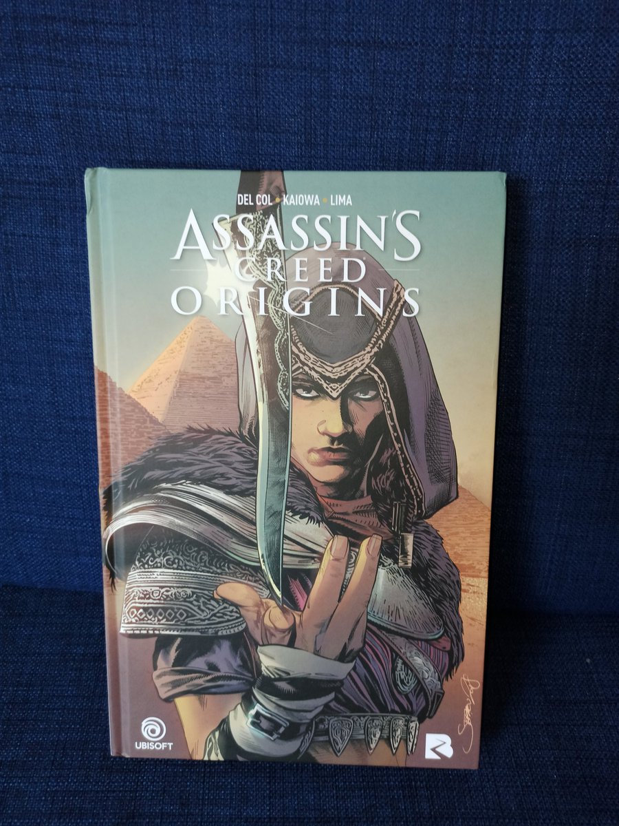 Lecture du jour... Un ouvrage à t'en mettre à tête à l'envers 😎
Plus sérieusement, la critique arrive très vite sur <a href="/XboxGamerNet/">🟢⚪️ Xbox Gamer 🎮</a>.
Merci <a href="/BlackRiverComic/">Black River Comics</a> pour l'exemplaire 😉