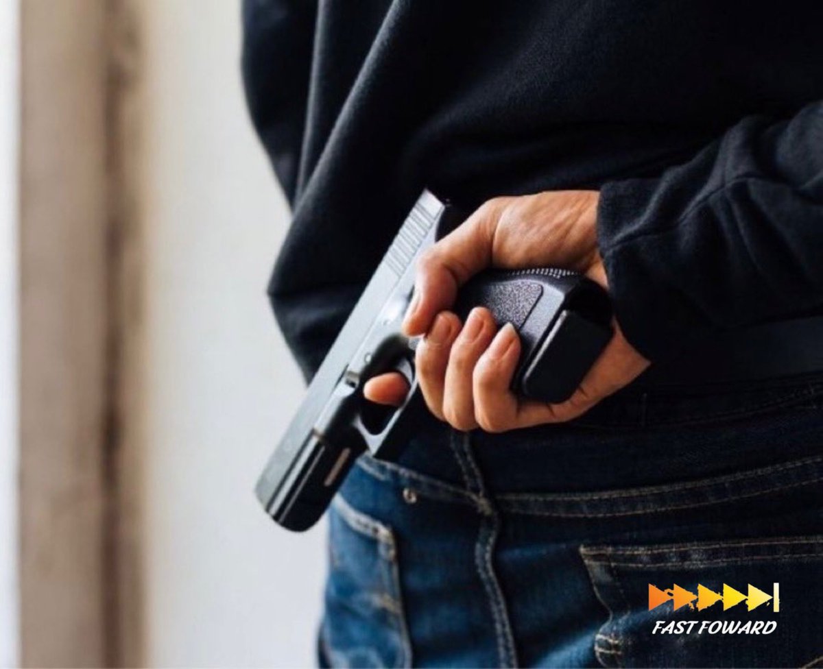 _FastMusic954's tweet image. Starting tomorrow ages 18 and up can carry in Louisiana without training or without a permit.