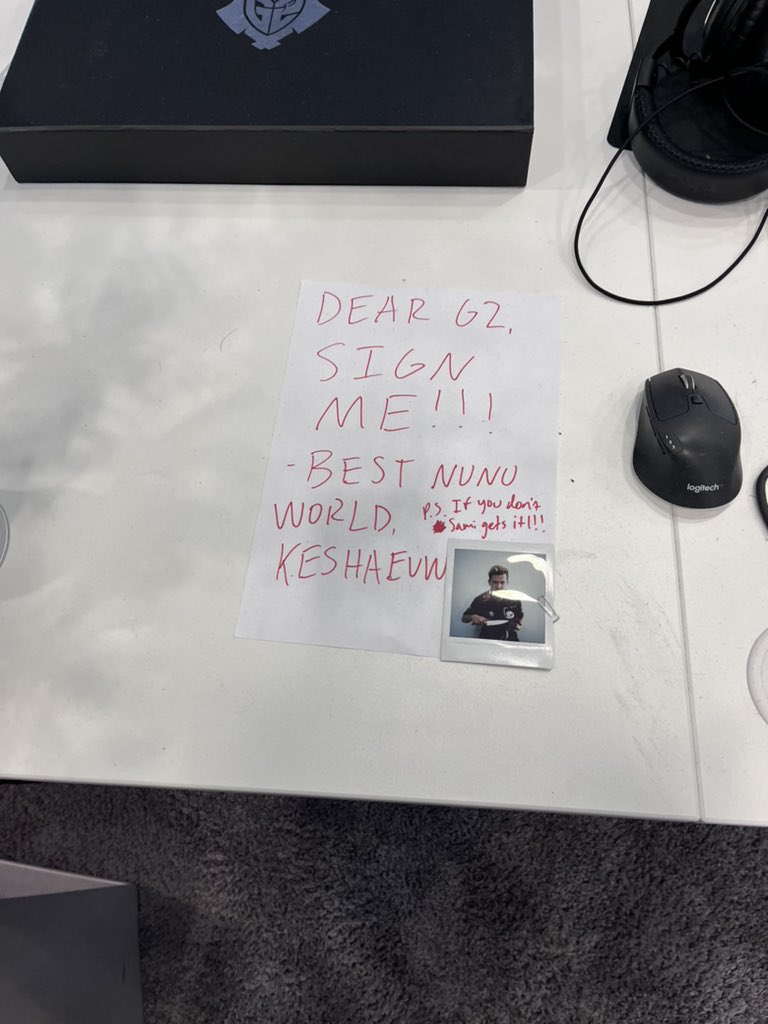 Found this gem in the G2 office today😂 <a href="/KeshaEuw/">Kesha</a>