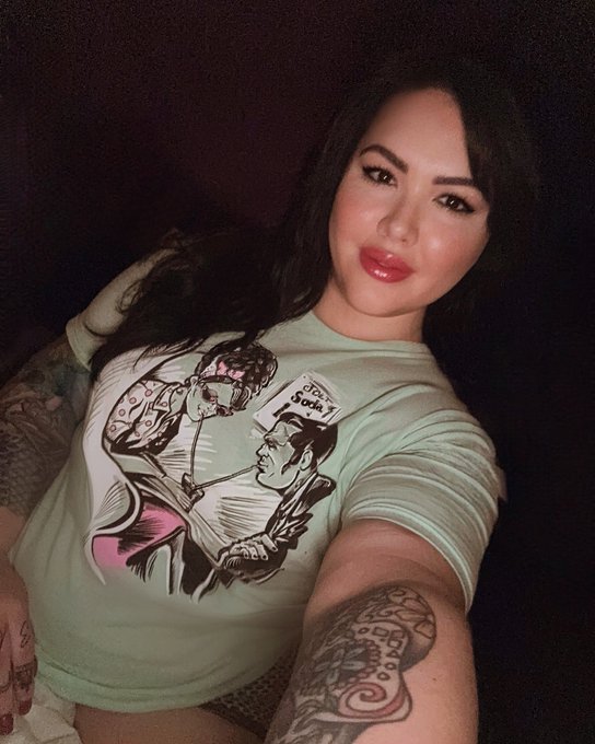 🧟&zwj;♀️🧟&zwj;♀️ https://t.co/0nZfRH2dK6