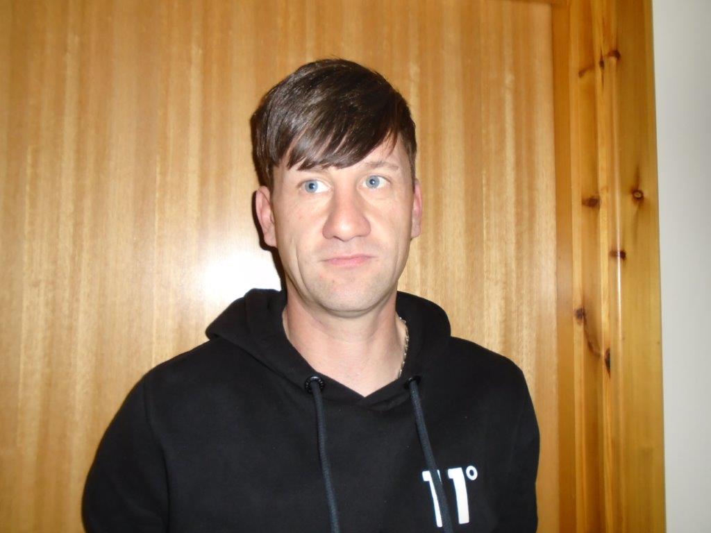 Missing Person – Michael Davidson or Gallacher, aged 39 – Alness

Police Scotland is appealing for information from the public to help trace a man from the Alness area who has gone missing.

More: orlo.uk/08iaO