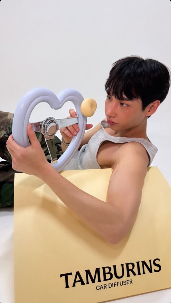 OffGunBrasil's tweet image. 📅04/07/2024
📸Instagram Story: gun_atthaphan  

🥺💚

#TAMBURINS #TamburinsCarDiffuser #Cardiffuser #BIGALICO
#กันอรรถพันธ์ #GunAtthaphan