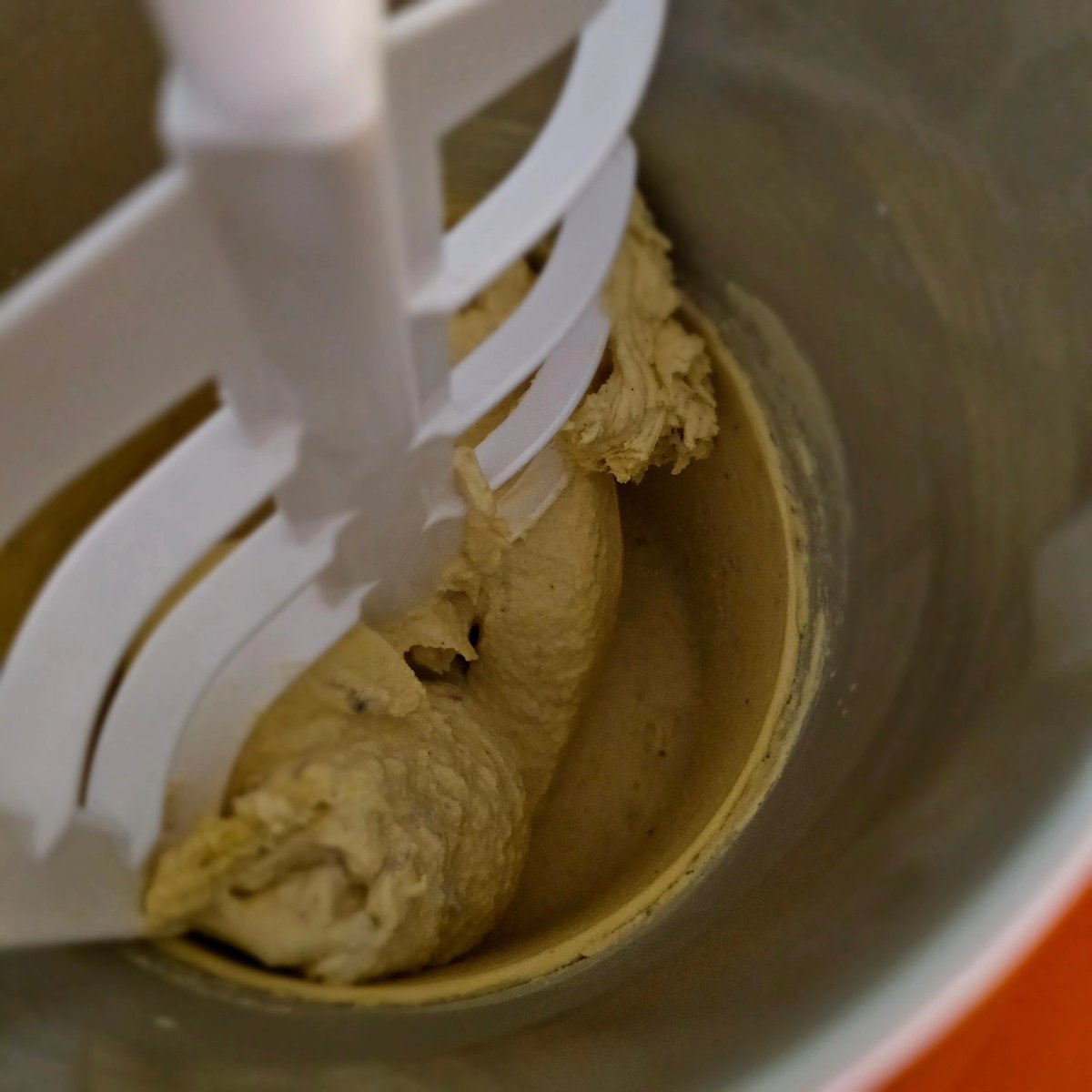 AMadeOfAllWork's tweet image. Home-made #icecream 🍦 for Independence Day! Fresh #banana and #mint #chocolate chip were the requested flavors for the holiday, and both were well enjoyed.

#4thofjuly #4thofjulyfood #independenceday #homemadeicecream #mintchocolatechip #bananaicecream #icecreamchurn #dessert