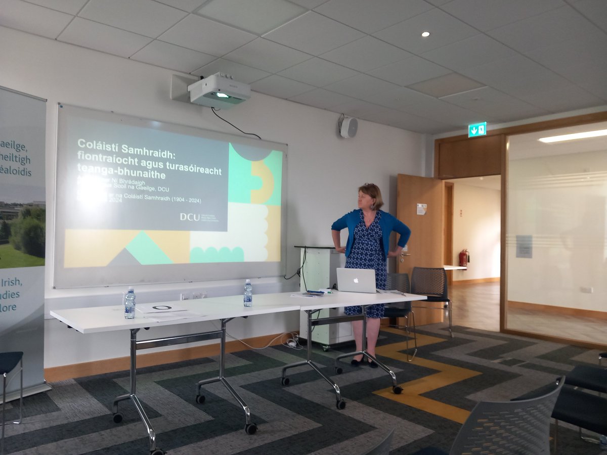 'Coláistí Samhraidh: fiontraíocht agus turasóireacht teanga-bhunaithe'. Páipéar breá ag Emer Ní Bhrádaigh.