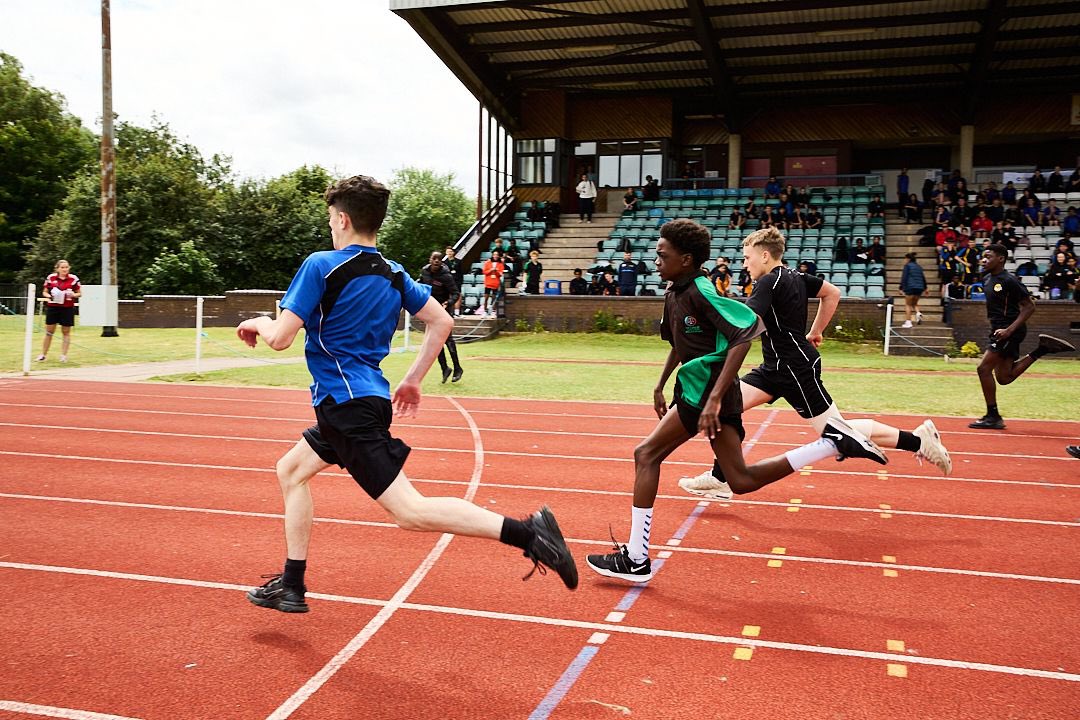 OrmistonAcads's tweet image. Feel the wind in your hair and the thrill of the race… our students have been making every step count at our North &amp;amp; West, Sports Cup!
🏆🏃‍♀️
#RunForGold #sportscup #FinishingLine