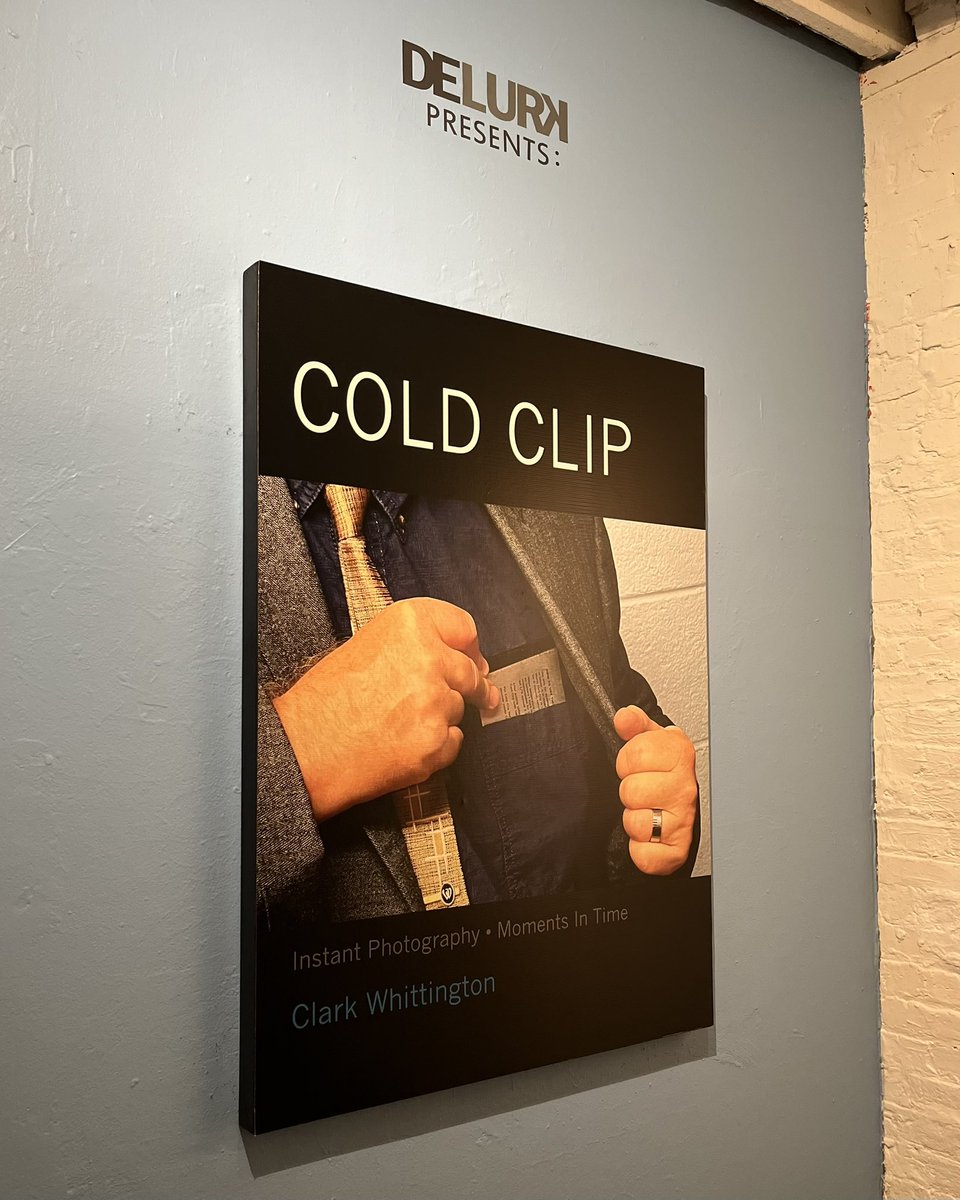 Delurk Gallery tweet media