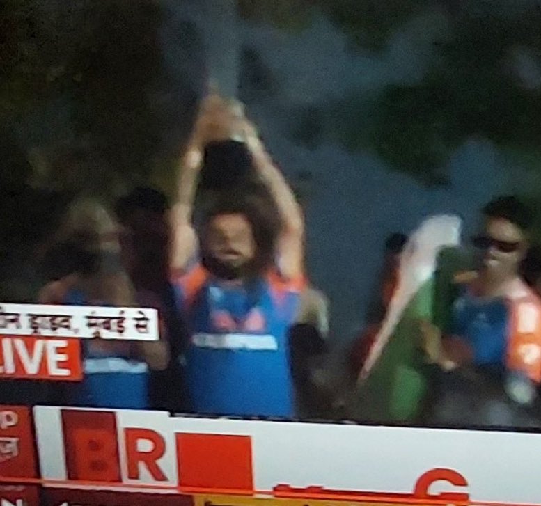 INDIA THANKS KING KOHLI 😭❤️