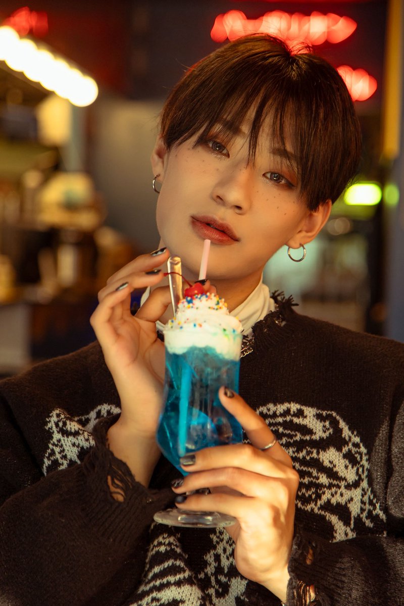 n_m_t_7310's tweet photo. Sweetness that becomes a habit like dessert.🍨🍒 https://t.co/hsxttjpwe4
