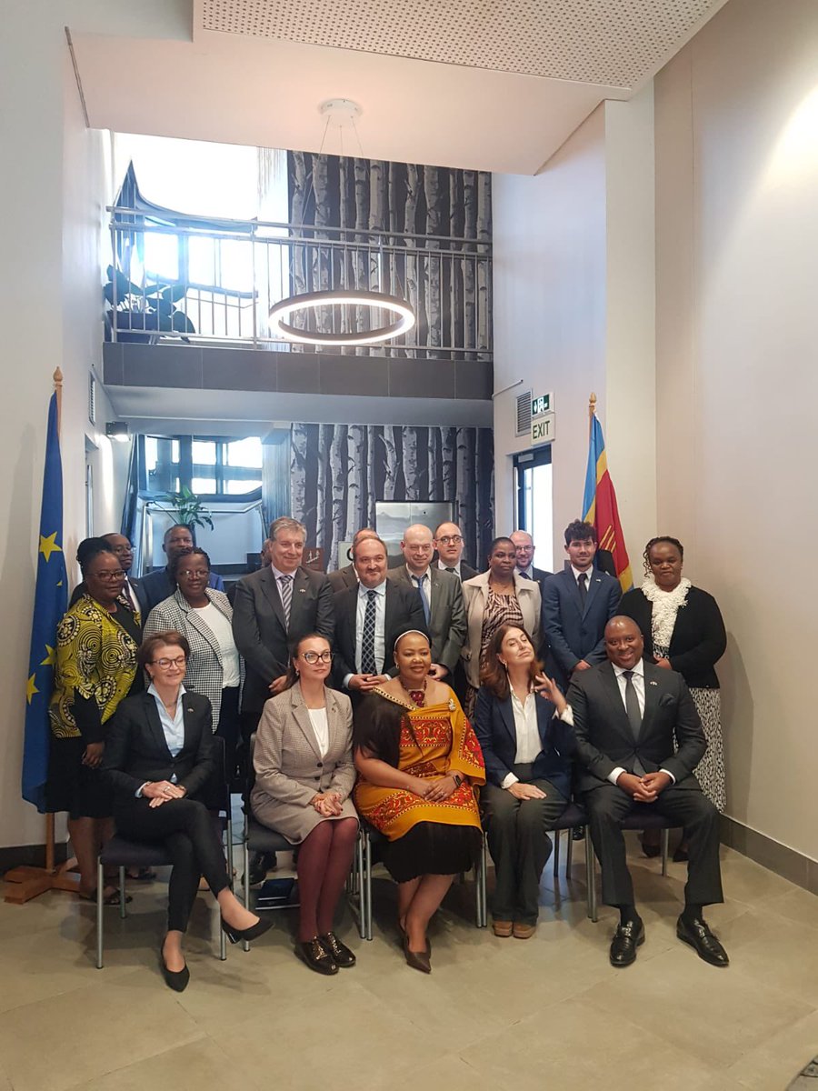 Many thanks to Foreign Affairs Minister Pholile Shakunta &amp; Dessy Choumelova as co-chairs for a comprehensive &amp; constructive Partnership Dialogue meeting between the EU🇪🇺 &amp; Govt of Eswatini🇸🇿. We covered matters including trade, dev cooperation, Climate, multilateralism &amp; others.