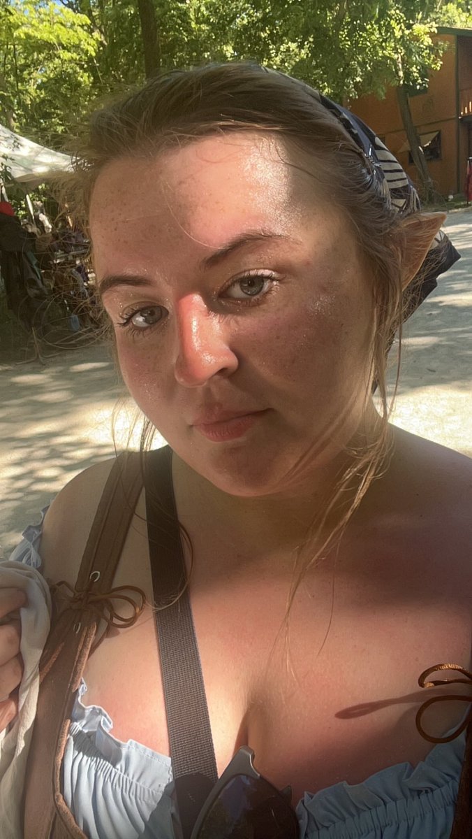 ⊹ lifetoast ⊹ lifetoast.bsky.social tweet media