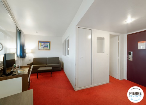 À vendre : T2 meublé de 24.69m² situé à Paris 19ème Arr. Réf : paris-156. Appartement 2 pièces idéalement situé. 📍#Paris19 #Immobilier géré #Vente #T2 #Investissement locatif# Rentabilité 🏠