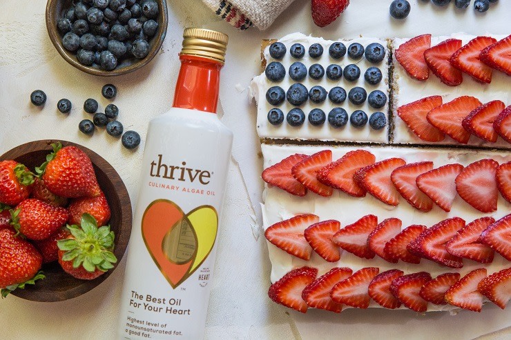 thrivealgae's tweet photo. Happy Fourth of July from and with Thrive Culinary Algae Oils! Head over to Amazon to see great deals on your favorite culinary oil: https://t.co/IlJKHCRH4t https://t.co/k3PFbMHKDV