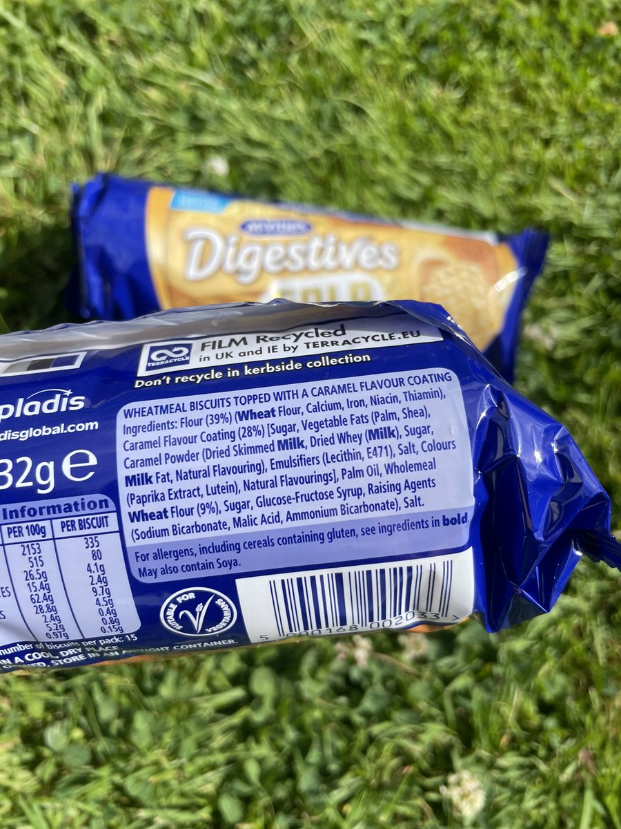All_Things_New_'s tweet photo. Digestives Gold! 💛⭐️🏆 At Sainsbury’s @McVities #mcvities #digestives #gold #goldchocolate #biscuits #wellthisisnew https://t.co/Zvg4J2lMfj