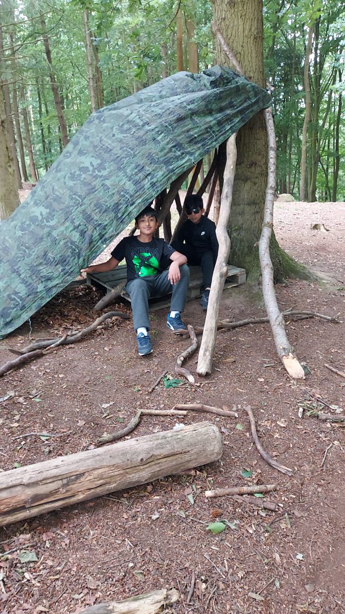 somerville_pri's tweet photo. Den building was a success! #boreatton #residential https://t.co/p0l7i5UMLl
