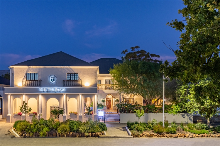 business4_sale's tweet photo. Friendliest Hotel For Sale, #SouthAfrica ๐จ
Recently voted SA's friendliest, nestled in the #CapeWine Lands. Features include Terrace Bistro, 3 pools, conference facilities, and Wine and Tapas bar. Ideal investment opportunity! ๐ท
https://t.co/Bfs1Xobj36?
#BusinessesForSaleSA https://t.co/WaeAmmBGg1