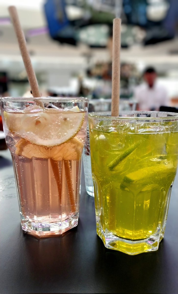 fritztheyodeler's tweet photo. #FlightBar @flughafen_wien #Wien #Vienna https://t.co/k6Hstnfcff