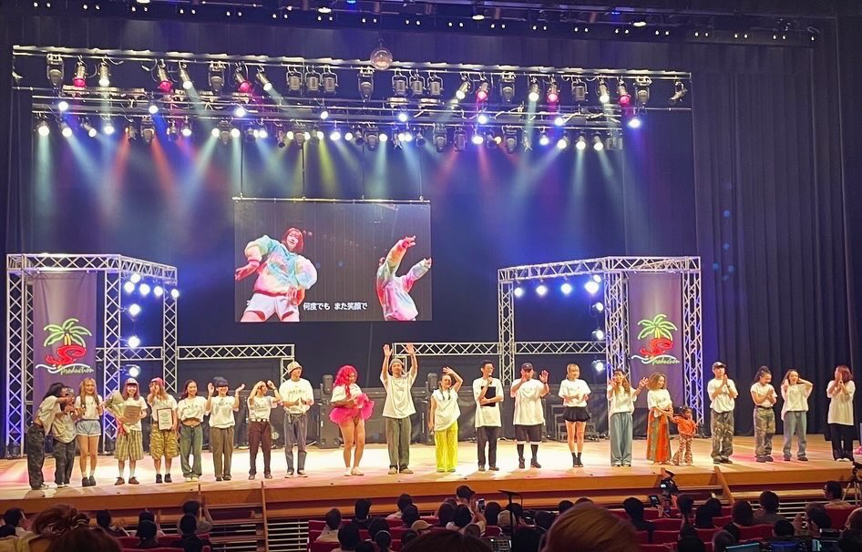 yuki_aka_earth's tweet photo. 【SPROUT DANCE STUDIO 18周年発表会】
無事終了しました。
感謝なんて言葉では言い表せません。
本当に今まで関わってくださった
みなさんのおかげでした!
#sproutdancestudio #sproutproduction https://t.co/353vvoCsoV