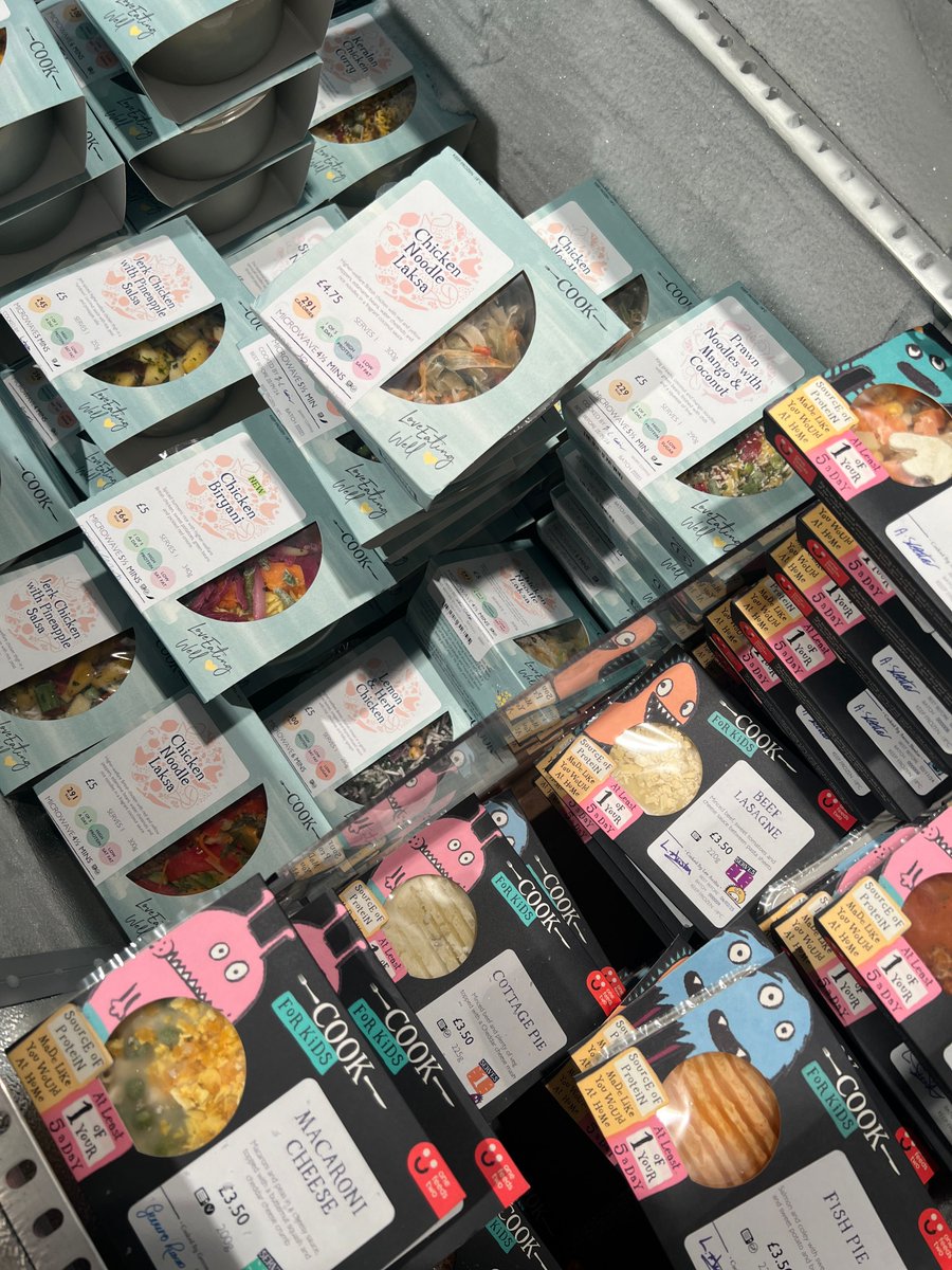 mycoopfood's tweet photo. Have you tried the 'COOK' range yet?😋
Each dish is prepared by hand using ingredients from trusted farmers and suppliers💚
Get any 3 for 2 meals for one from the range🥧 and get a half-price dessert with any meals for 2+!🍰
#COOKRange #HandmadeMeals #SustainableEating https://t.co/5uvATSWKb4