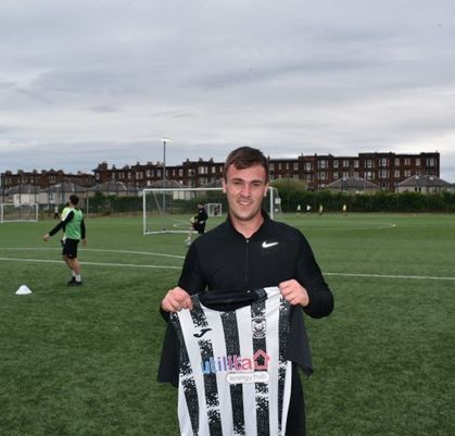 LeithAthEoS's tweet photo. We are delighted to announce the signing of forward Josh Lamond. Josh joins the club after a good goalscoring season at Edinburgh United last season.

Josh was on the scoresheet against his former club Edinburgh United last Saturday in pre-season. 

Welcome Josh!

#persevere https://t.co/O87XVycd0I
