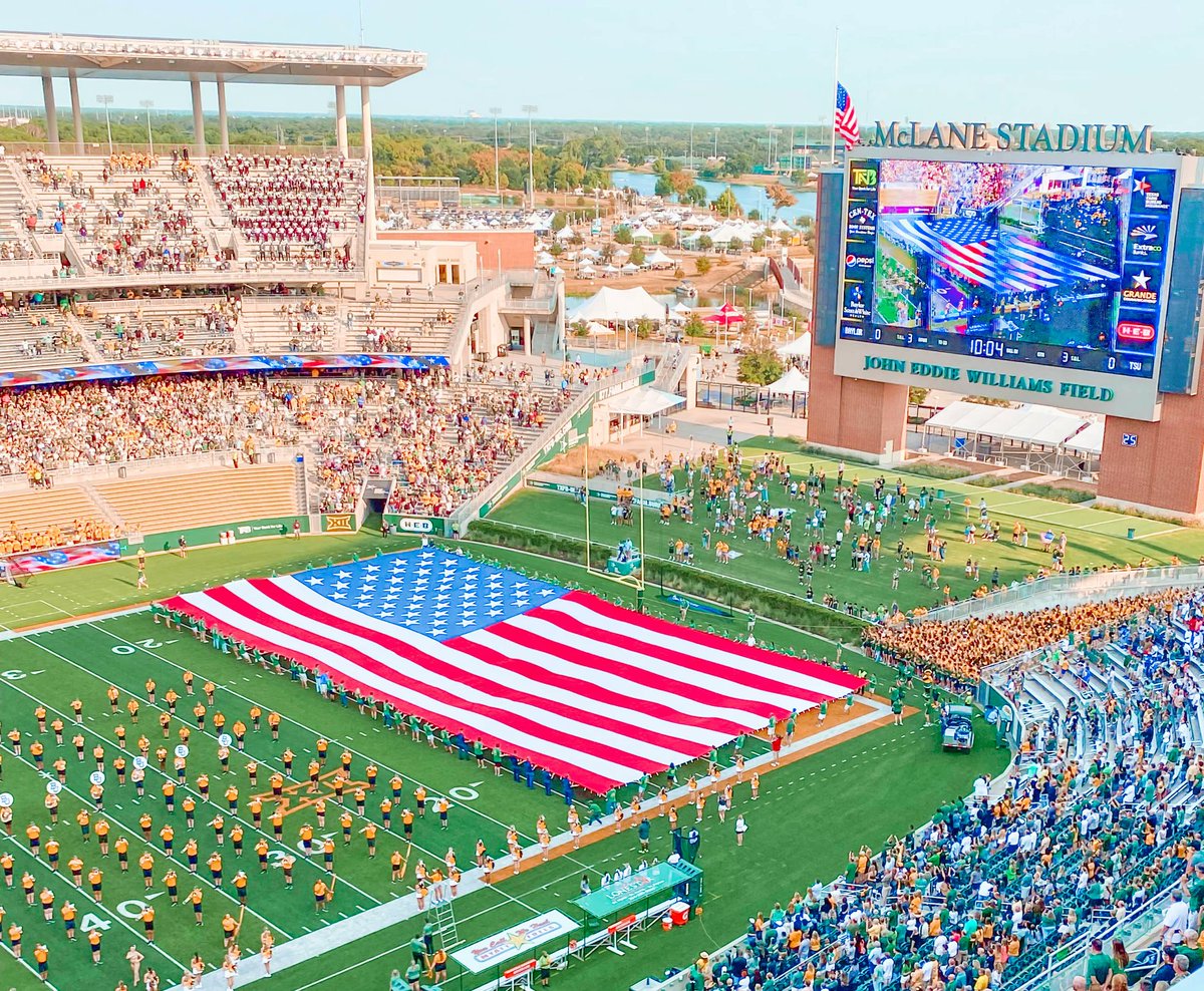 This Independence Day, the Baylor Medical Humanities Program honors the ideals of liberty and justice that guide our nation. We celebrate the courage of those who protect these freedoms. Have a safe and happy 4th of July!