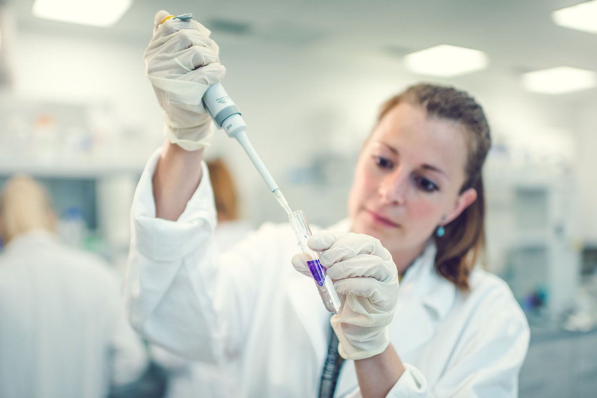 Jihočeská univerzita dosáhla významného úspěchu v Leidenském žebříčku, umístila se na 851. místě globálně a na 301. místě v Evropě. Více na webu jcu.cz