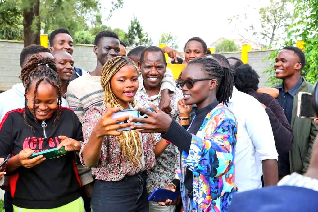 GovernorBii's tweet photo. My conversation with #GenZ in Eldoret has begun. I am impressed by their intellect and understanding of our county's efforts. They seek accountability, solutions, and greater involvement. As Governor, I will continue to listen and provide opportunities through our Nguzo Kumi plan https://t.co/DGfab0EGVJ